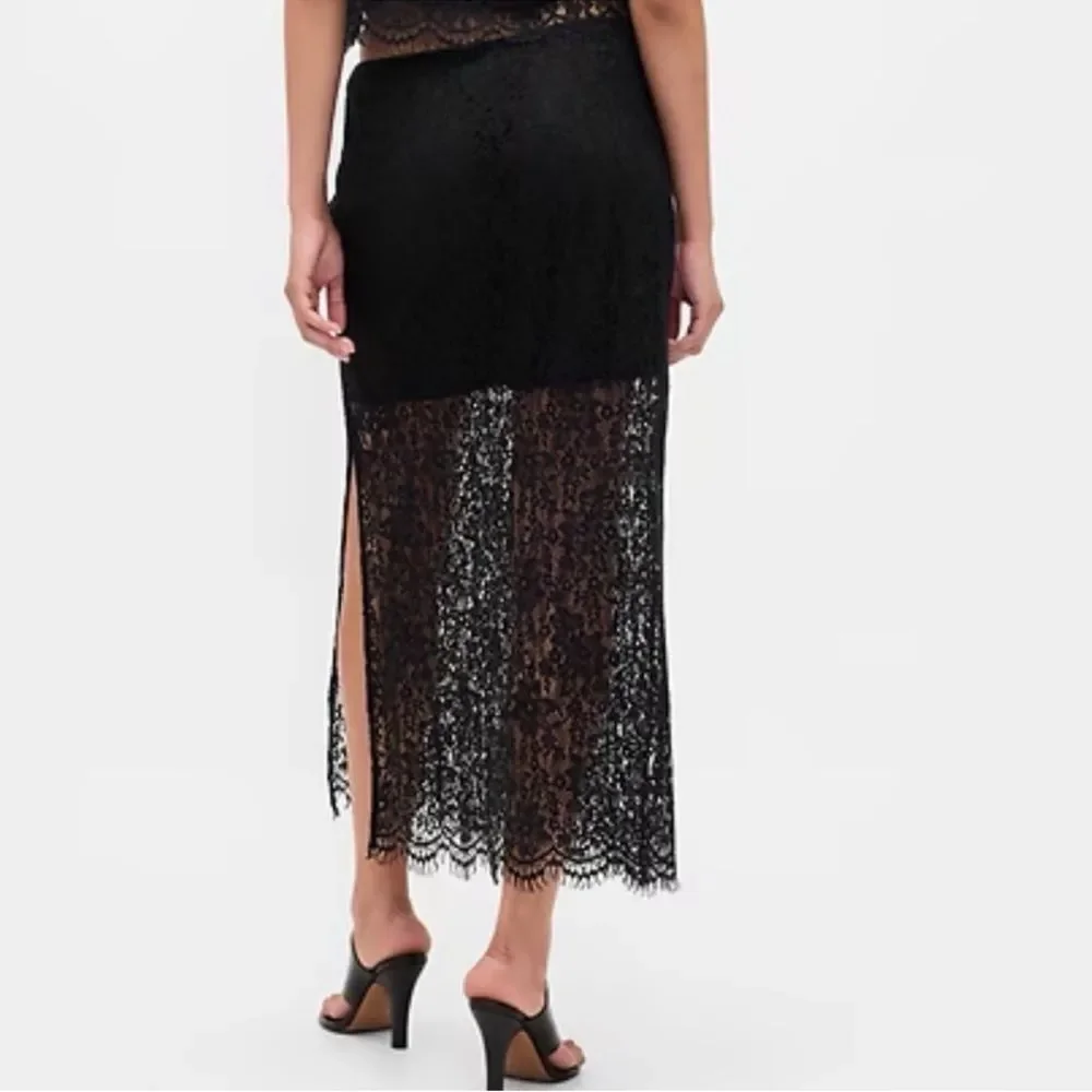 Gap Black Lace Midi Midi Skirt(Size XXS)